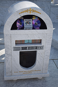 solar powered jukebox