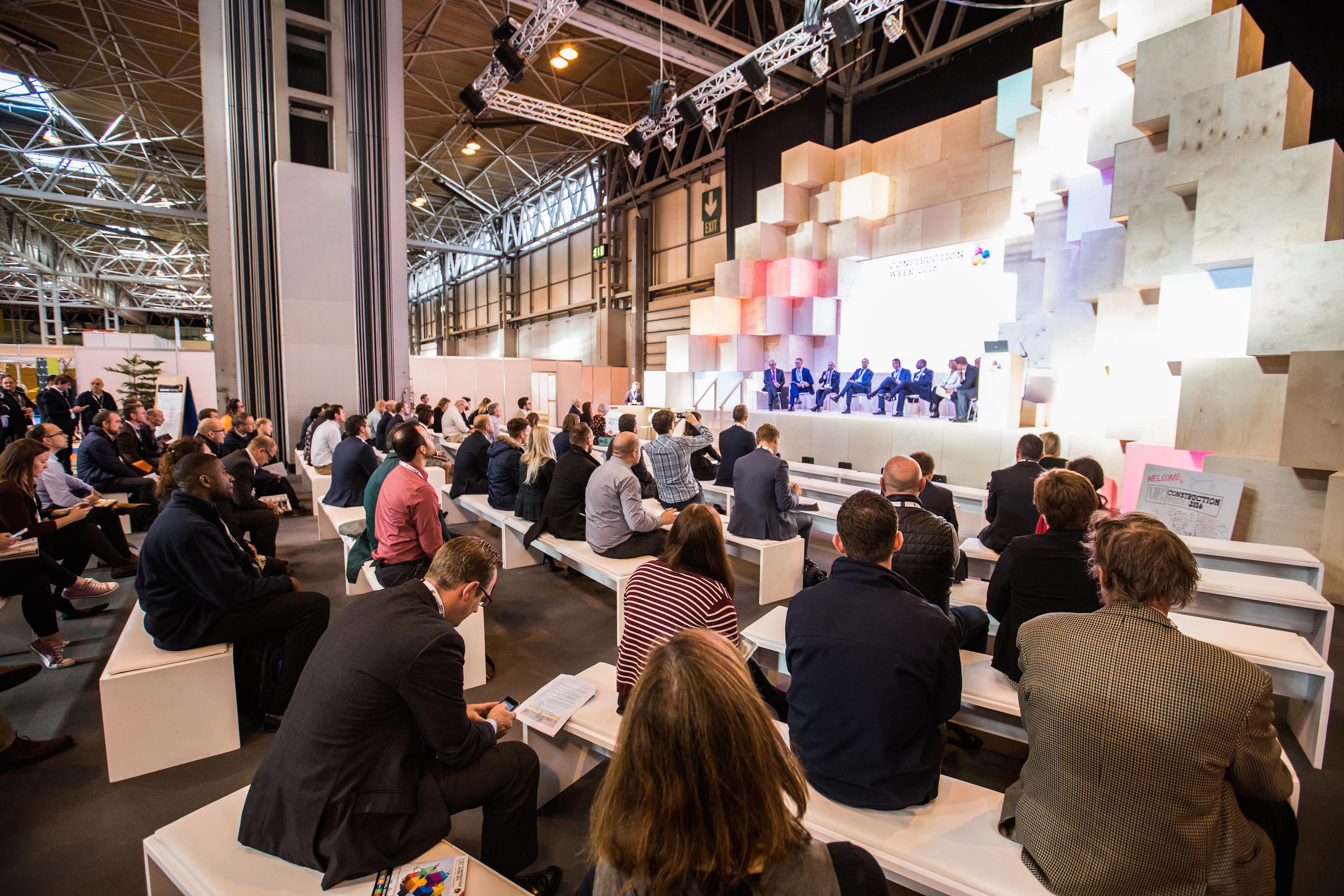 Event trading. деловые мероприятия. Event trading. Trade show. выступающий на конференции.