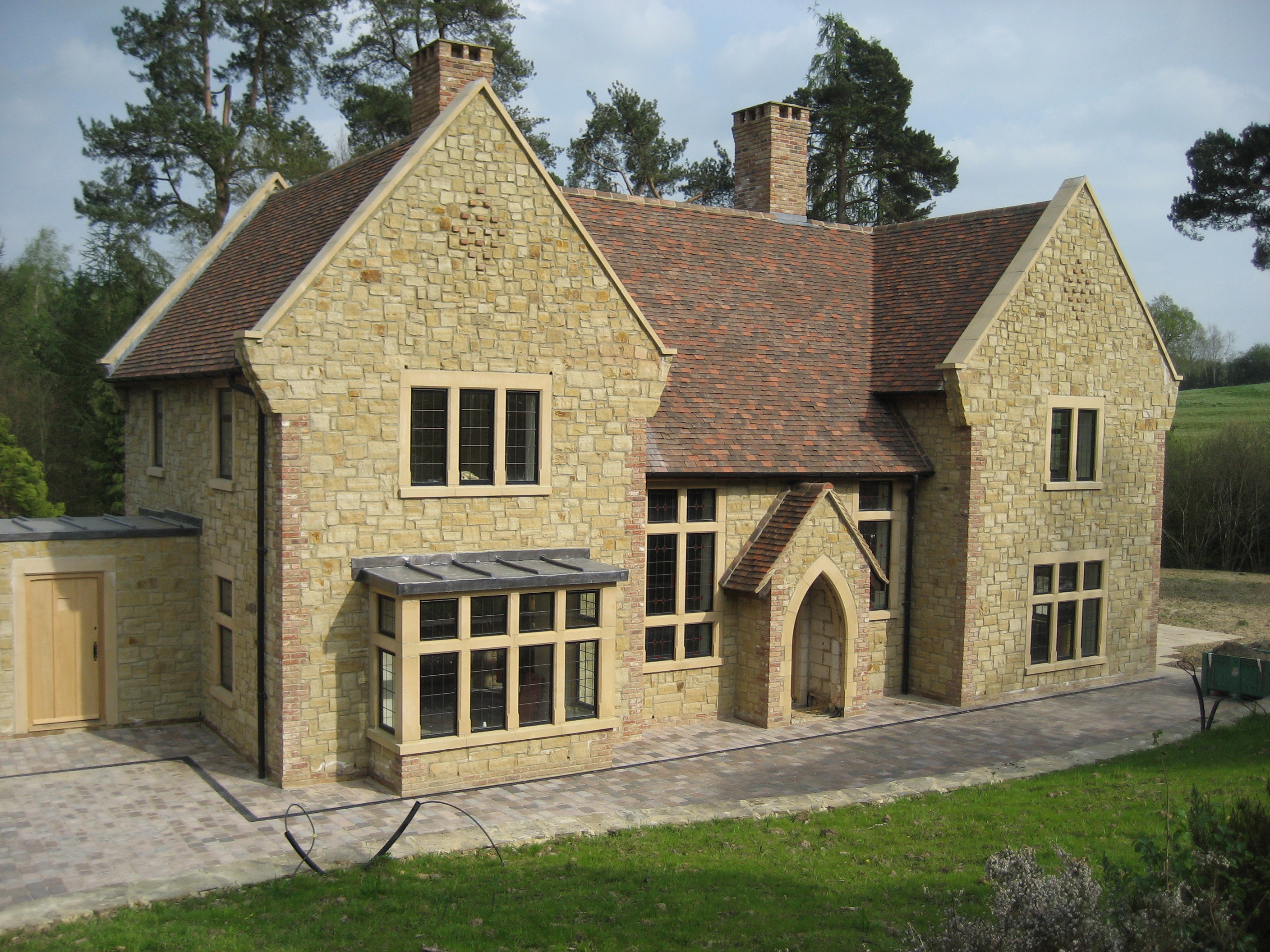 Private Residence - Wadhurst, Kent - Wealden Sussex Sandstone HS2 & Top Grade Masonry - Window & Doorway Surrounds, Copings