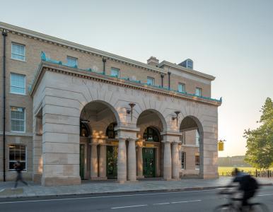 Porte Cochère