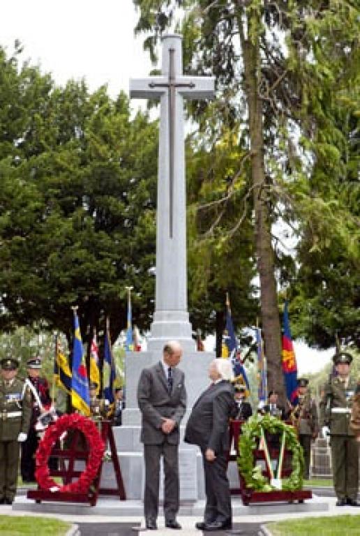 The Duke of Kent (left) and the President of Ireland at the unveiling of the Cross of Sacrifice. Photo: Chris Bellew / Copyright: Fennell Photography The Duke of Kent (left) and the President of Ireland at the unveiling of the Cross of Sacrifice. Photo: Chris Bellew / Copyright: Fennell Photography