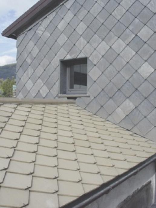 Slate can produce unwanted surprises. This is Italian slate with a high carbonate content. It all started out the same colour. Slate can produce unwanted surprises. This is Italian slate with a high carbonate content. It all started out the same colour.
